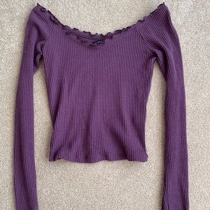 Off the shoulder long sleeve top